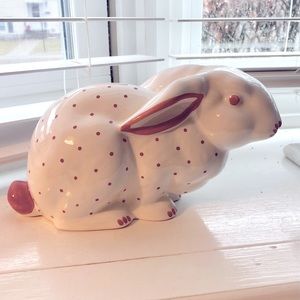 Tiffanys rabbit bank- white w/ polka dots. ceramic #polkadots #pink #piggybank
